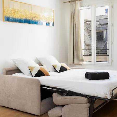 Charming Saint Honore Parisian Escape In The Heart Of The City No Elevator